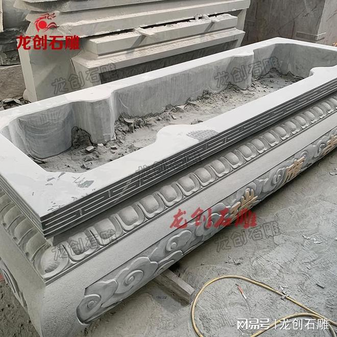 石雕香爐安裝指南 精細(xì)步驟與穩(wěn)固之道